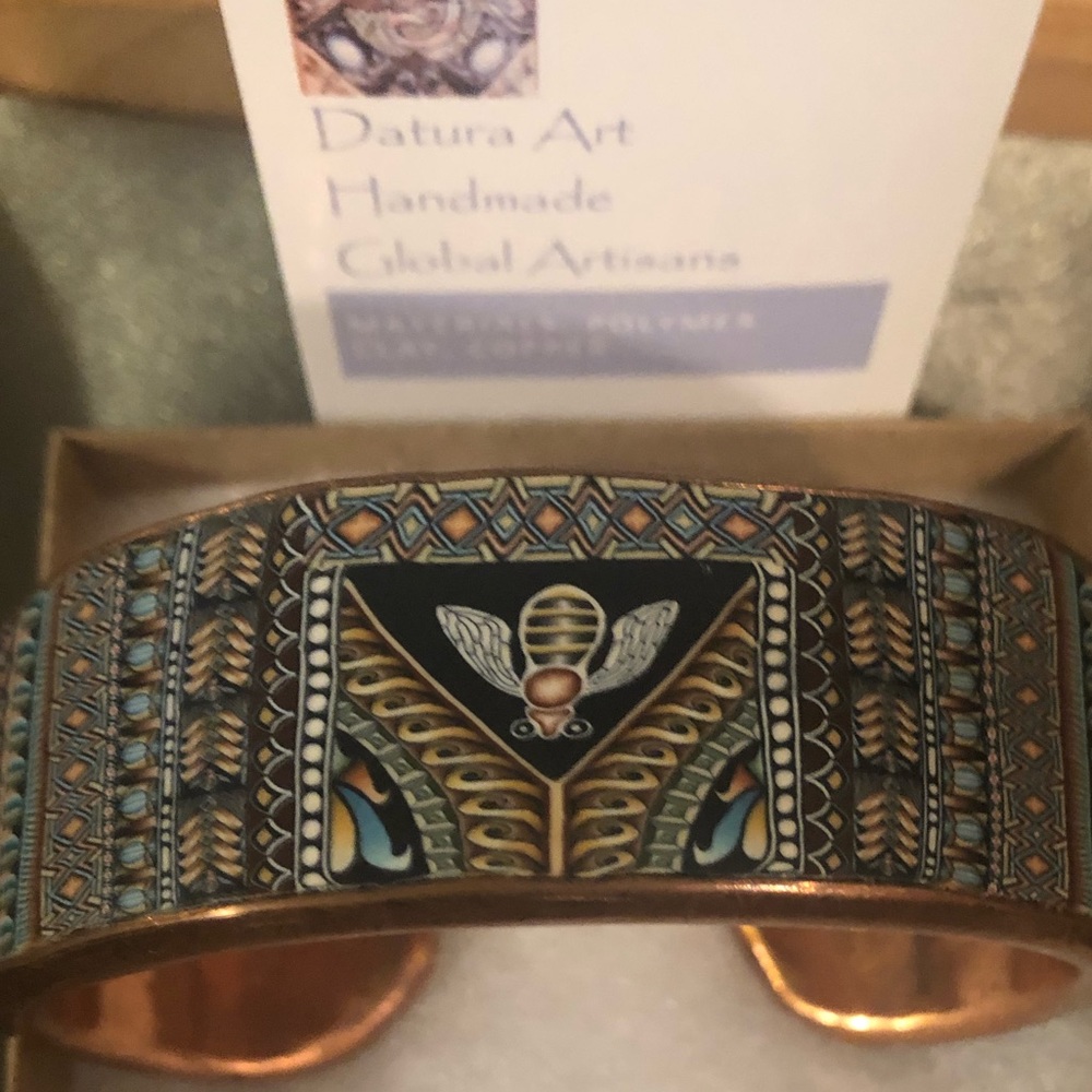 Bumblebee Copper Cuff - Picture 7 of 7